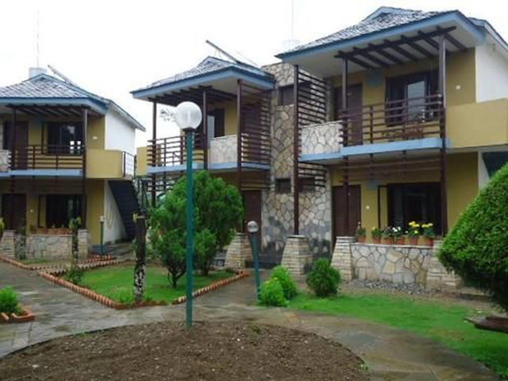 The Lakeside Retreat Resort & Spa By Best Resort Nepal Похара Екстериор снимка
