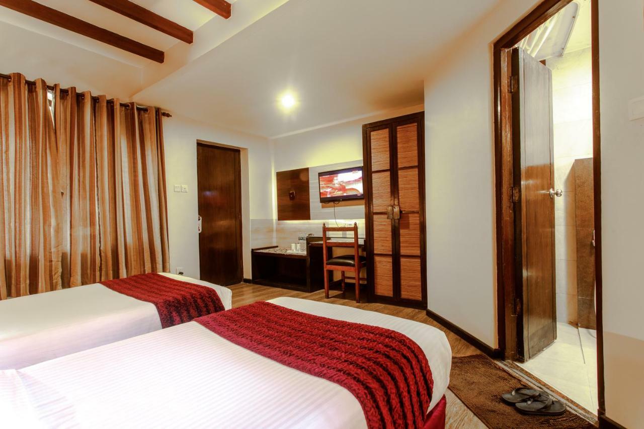 The Lakeside Retreat Resort & Spa By Best Resort Nepal Похара Екстериор снимка