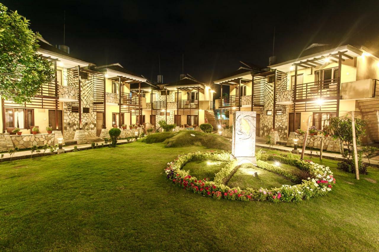 The Lakeside Retreat Resort & Spa By Best Resort Nepal Похара Екстериор снимка